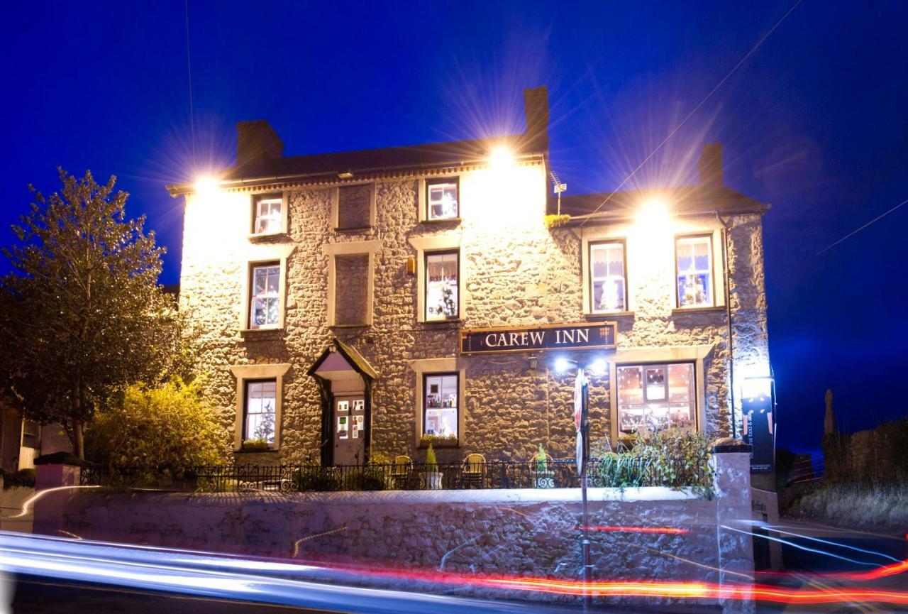 Carew Inn 外观 照片
